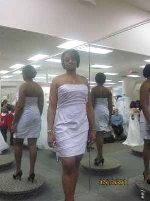 Dress shopping with my bridal party/ 105 days till the big day