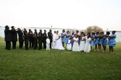 Bridesmaids dresses: All the same or pick their own?