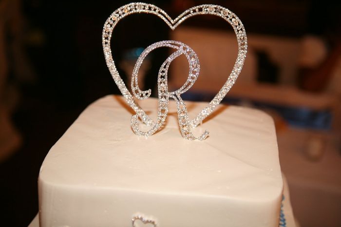 lets see your cake topper . this is mine :)