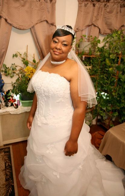 Plus-size brides!