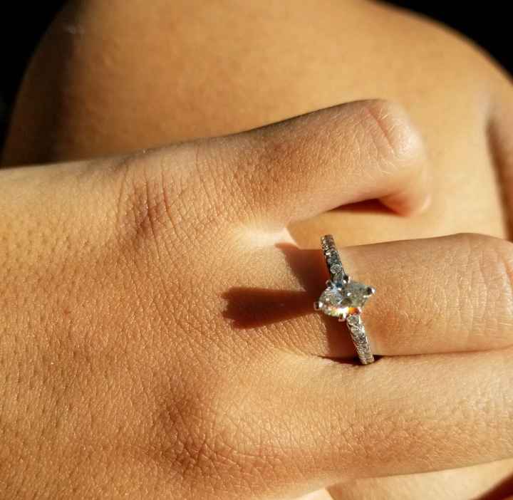 Show me your engagement rings!! - 1