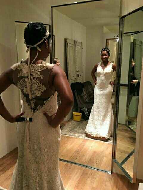 Show off those dresses!