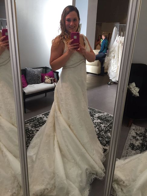 I said yes to the dress!!!!!