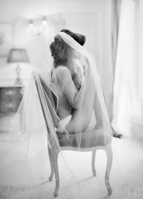 Who else isn't wearing a Veil?