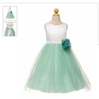  Color of flower girls dresses - 1