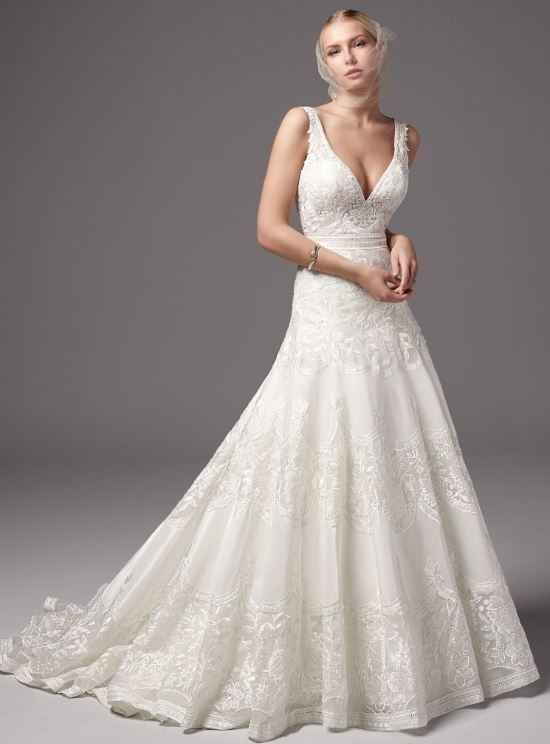 I am obsessed with this dress