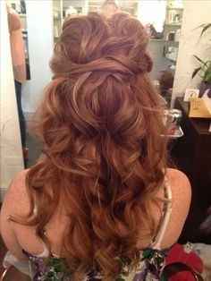 Show me your Half Up/Half Down and one Side Up Hairstyles?!
