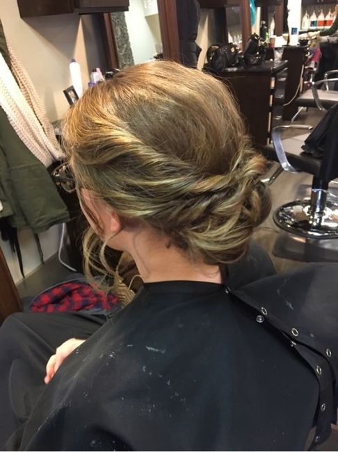 Let me see your wedding day hair!