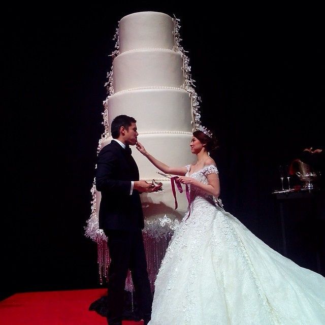 How many tiers on cake is too many