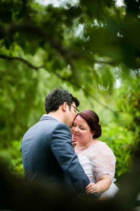 May I see your wedding portraits? (For those who are already married)