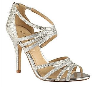 Bridal accessories: Show me what'ch ya got!