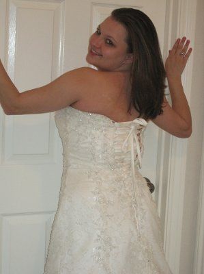 Finally!  Some pictures in my dress...come look!