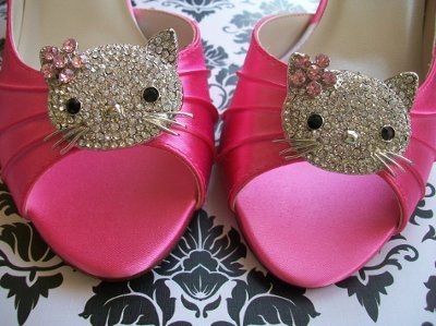 Where's our hello kitty bride?!?!  Quick...I found something for you!