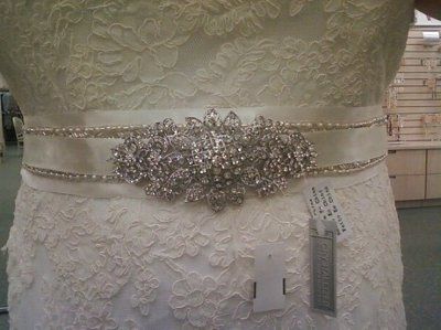 The Dress is Officially mine!  *Pics*