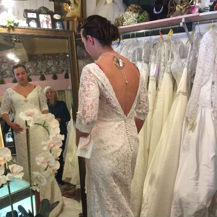 Ugh. About to show up to my own wedding in sweatpants. Hating my dress.