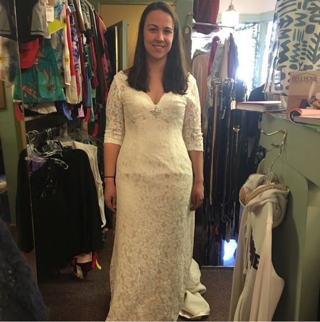 Ugh. About to show up to my own wedding in sweatpants. Hating my dress.