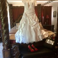 Second wedding dress didn’t like the first - 1