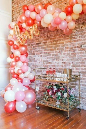 2019 Pantone Color of the Year: Living Coral! - 1