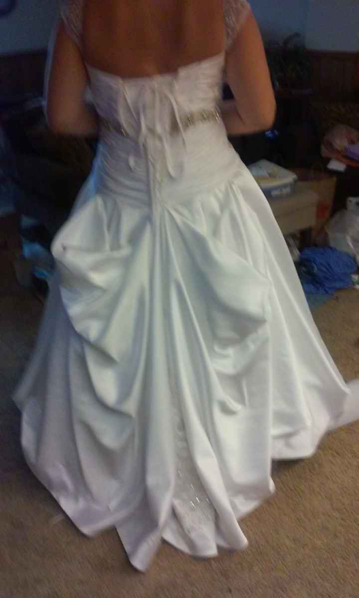 Woohoo!!  Dress is done!!