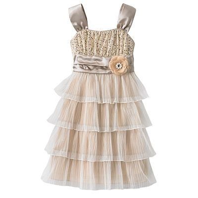 Show me your bridesmaid dresses with your wedding dress!