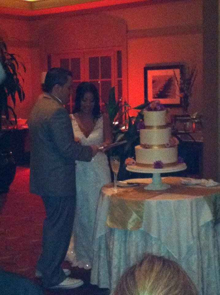 Married and oh so happy!! A few pics Update with Link!!