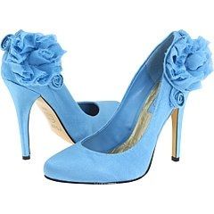 shoes. pictures please??