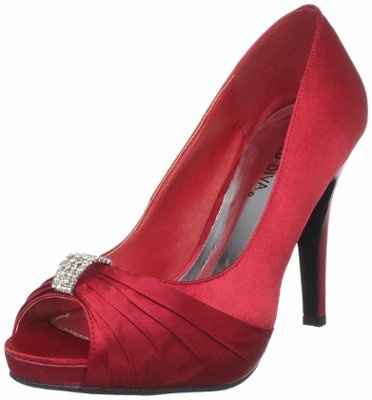 Did you buy your bridal shoes? What's your brand?
