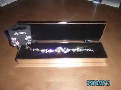 Bridesmaid earrings *pic*