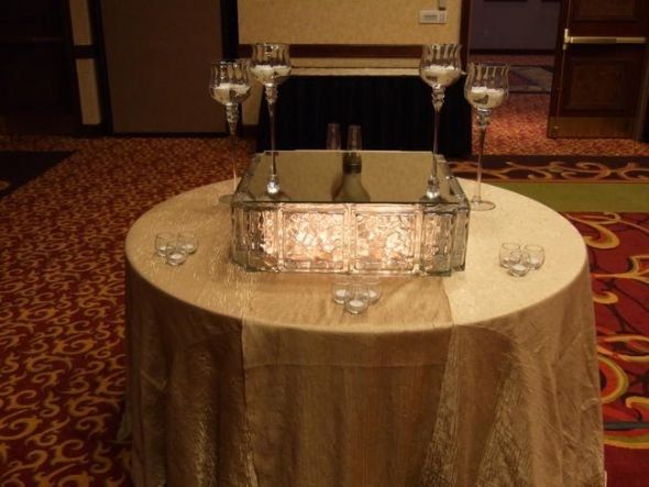 Need ideas to light  up cake  stand  please Weddings  Do It 