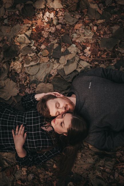 Admidst the Covid-19 panic, post your favorite picture from your engagement shoot. 8