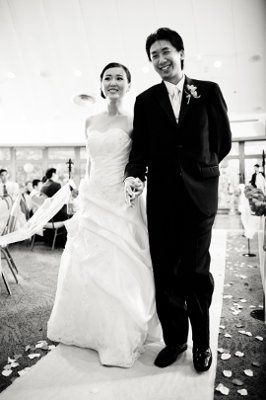 FINALLY got my wedding photos...after 3 whole months of waiting!!!