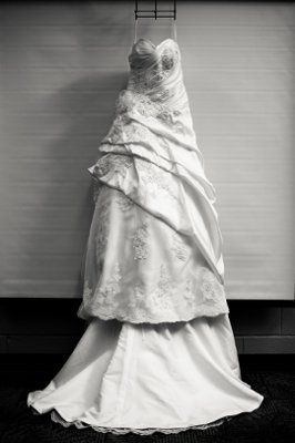 FINALLY got my wedding photos...after 3 whole months of waiting!!!