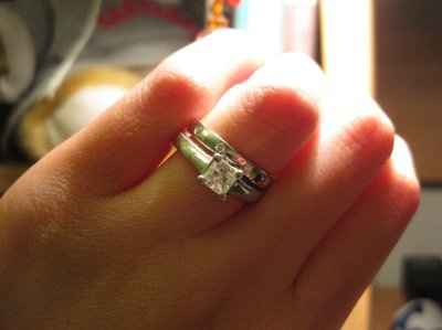 Got my wedding ring today (pic)...what do you think?