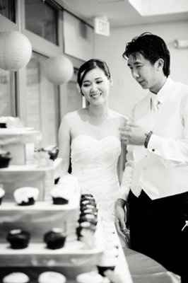 FINALLY got my wedding photos...after 3 whole months of waiting!!!