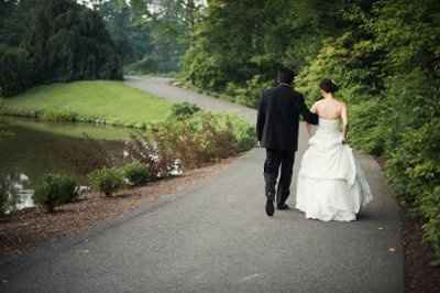 FINALLY got my wedding photos...after 3 whole months of waiting!!!