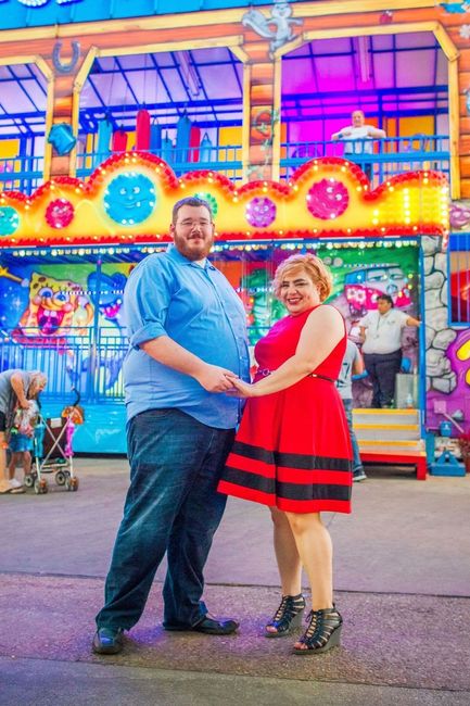 Plus Size E-Pics
