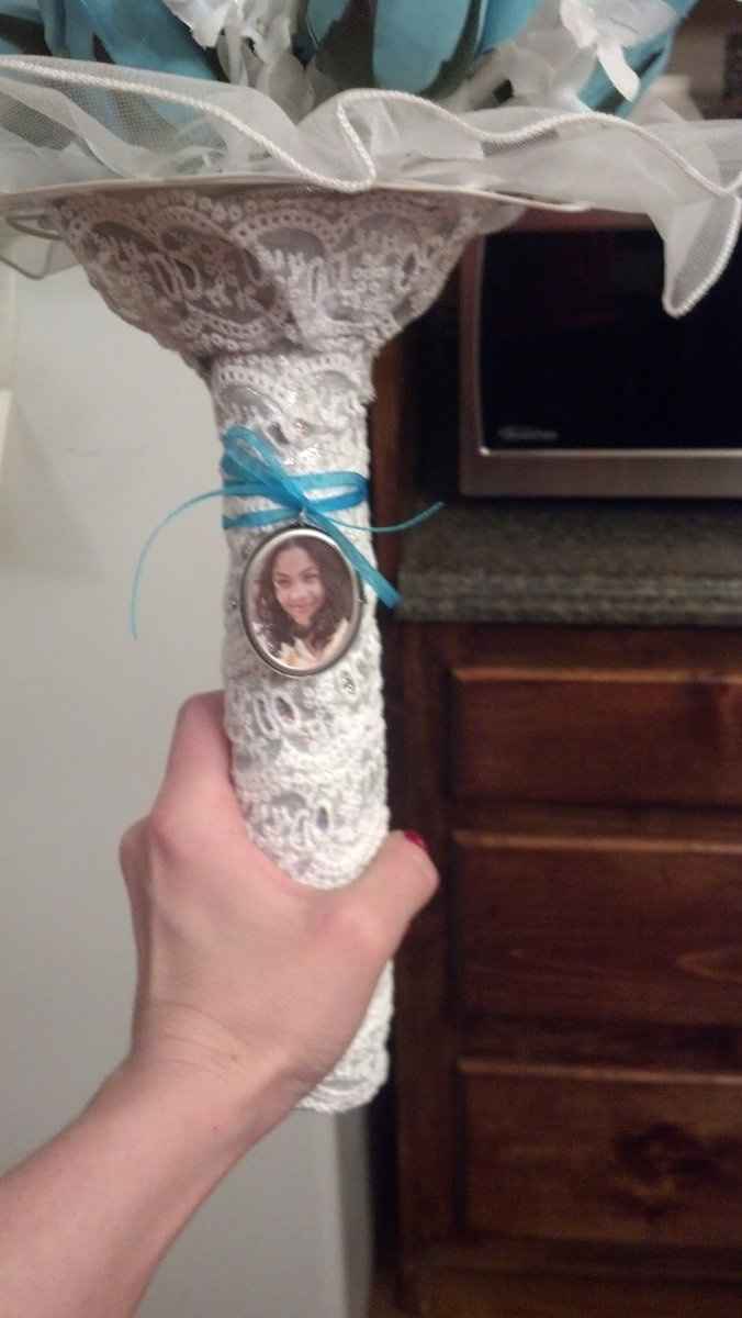 DIY bouquets! pics!!!!