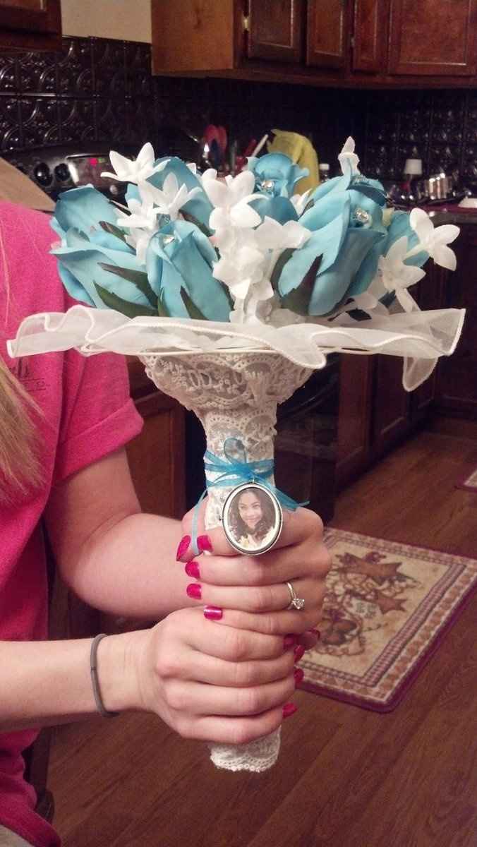 DIY bouquets! pics!!!!