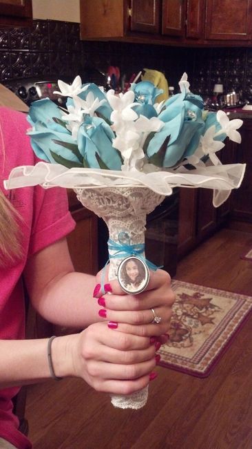 Who made their own bouquet?