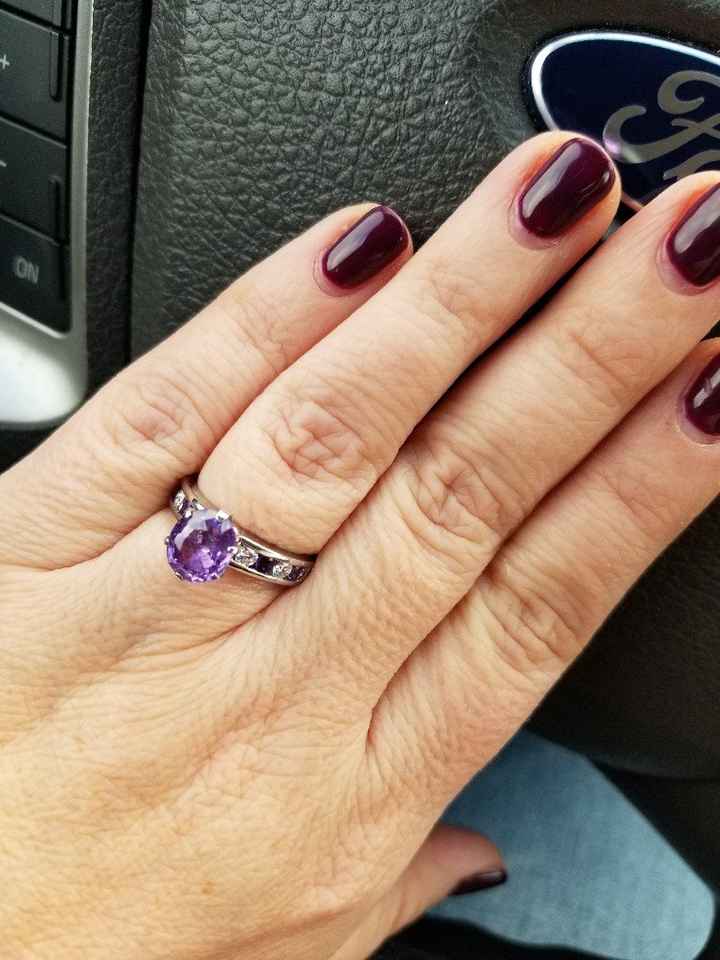 What shape is your engagement ring? 💍 - 1