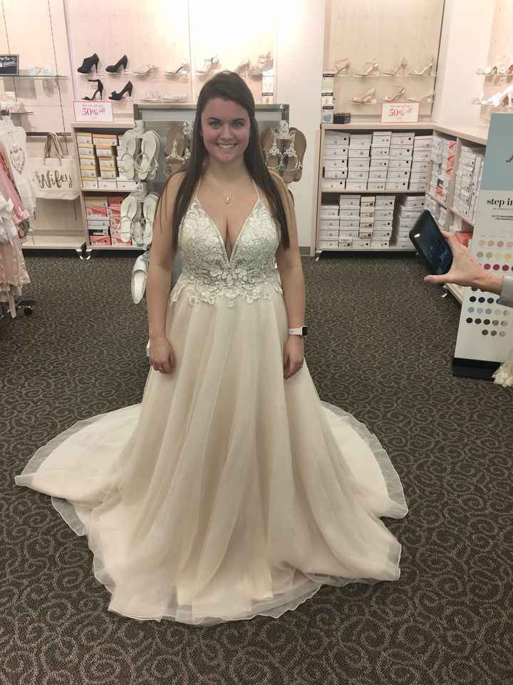 HELP!! 2nd DRESS!!