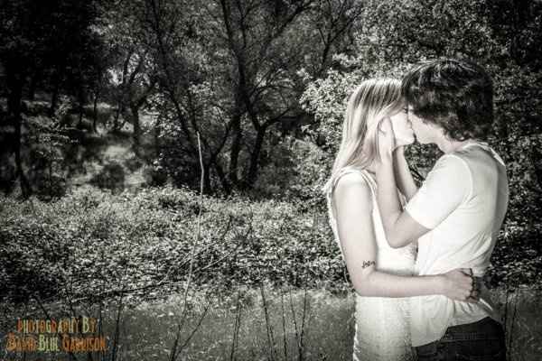 HAD OUR E-SHOOT today :) so much fun...got 3 sneak peak photos and a behind the scenes photo **PICS*