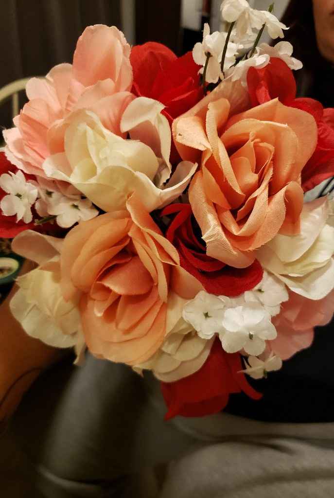Who else is making their own bouquets? - 2
