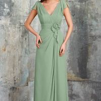 Show me your bridesmaid dresses with your wedding dress!