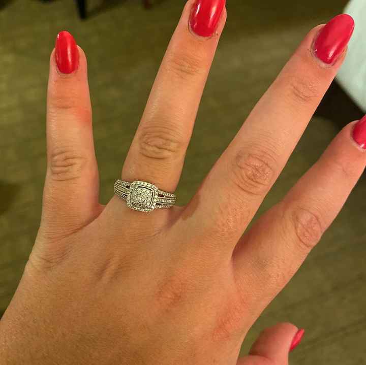 Brides of 2022! Show us your ring! - 1
