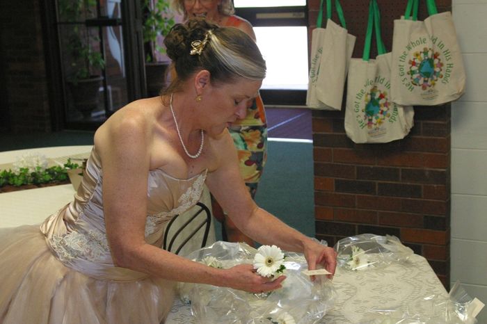 One month later....my wedding thoughts, with pics! Yay!--Super pic heavy, back with more