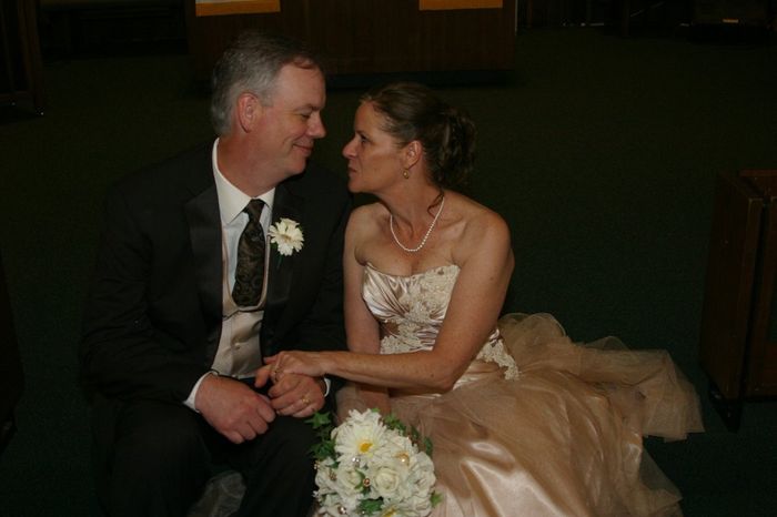 One month later....my wedding thoughts, with pics! Yay!--Super pic heavy, back with more