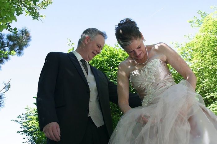SMY favorite wedding dress pic.
