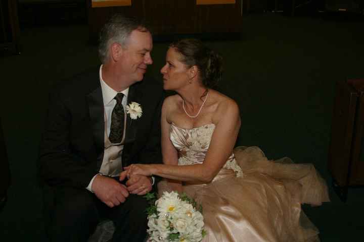One month later....my wedding thoughts, with pics! Yay!--Super pic heavy, back with more