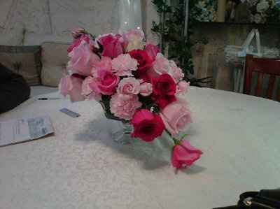 My centerpiece sample (pics!)...I'm so happy with them